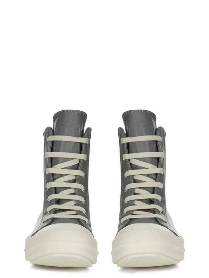 Baskets Rick Owens Concordians automne-hiver 2025 en cuir de vachette pleine fleur indigo délavé/lait/lait RP02E4890LCO-0611 Baskets Rick Owens Concordians automne-hiver 2025 en cuir de vachette pleine fleur indigo délavé/lait/lait RP02E4890LCO-0611