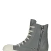 Baskets Rick Owens Concordians automne-hiver 2025 en cuir de vachette pleine fleur indigo délavé/lait/lait RP02E4890LCO-0611 Baskets Rick Owens Concordians automne-hiver 2025 en cuir de vachette pleine fleur indigo délavé/lait/lait RP02E4890LCO-0611
