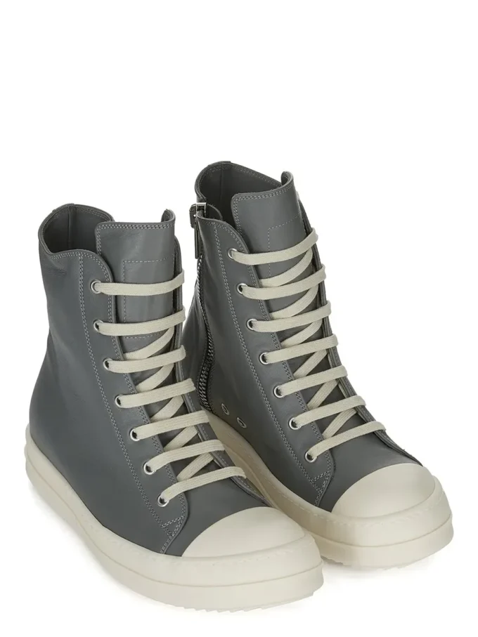 Baskets Rick Owens Concordians automne-hiver 2025 en cuir de vachette pleine fleur indigo délavé/lait/lait RP02E4890LCO-0611 Baskets Rick Owens Concordians automne-hiver 2025 en cuir de vachette pleine fleur indigo délavé/lait/lait RP02E4890LCO-0611