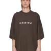 DRKSHDW FW25 CONCORDIANS TOMMY T EN JERSEY DE COTON DE POIDS MOYEN DRKDUST/PEARL DU02E7259RNEP2-7808 DRKSHDW FW25 CONCORDIANS TOMMY T EN JERSEY DE COTON DE POIDS MOYEN DRKDUST/PEARL DU02E7259RNEP2-7808
