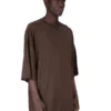 DRKSHDW FW25 CONCORDIANS TOMMY T EN JERSEY DE GAZETTE DE COTON POUSSIÈRE FONCÉE DU02E7259BH-78 DRKSHDW FW25 CONCORDIANS TOMMY T EN JERSEY DE GAZETTE DE COTON POUSSIÈRE FONCÉE DU02E7259BH-78