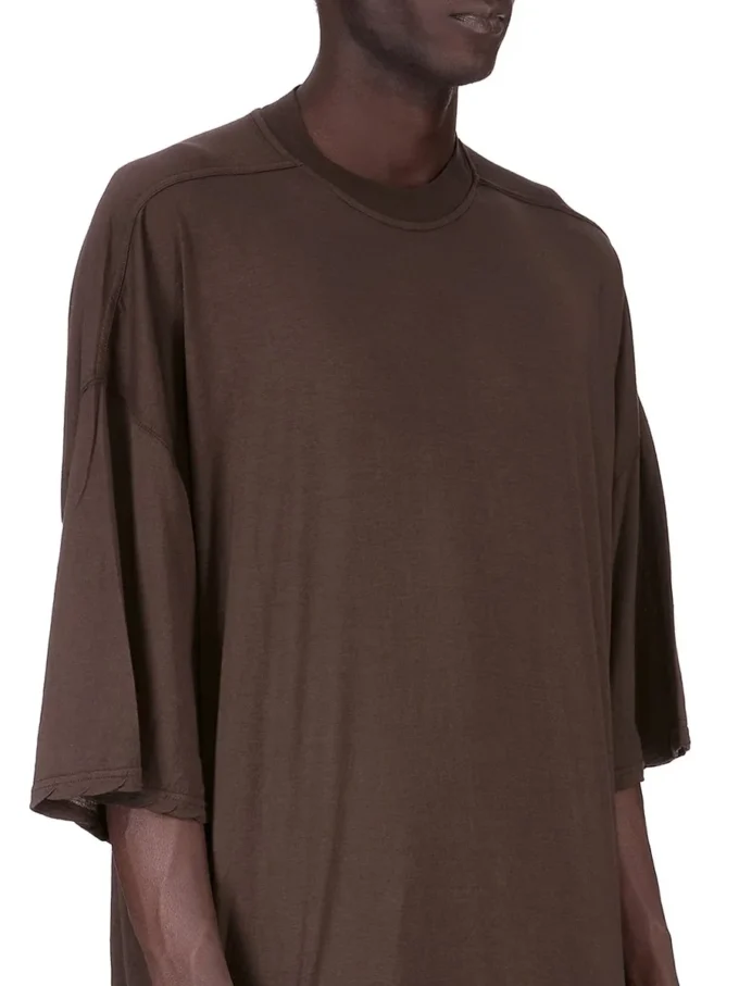DRKSHDW FW25 CONCORDIANS TOMMY T EN JERSEY DE GAZETTE DE COTON POUSSIÈRE FONCÉE DU02E7259BH-78 DRKSHDW FW25 CONCORDIANS TOMMY T EN JERSEY DE GAZETTE DE COTON POUSSIÈRE FONCÉE DU02E7259BH-78