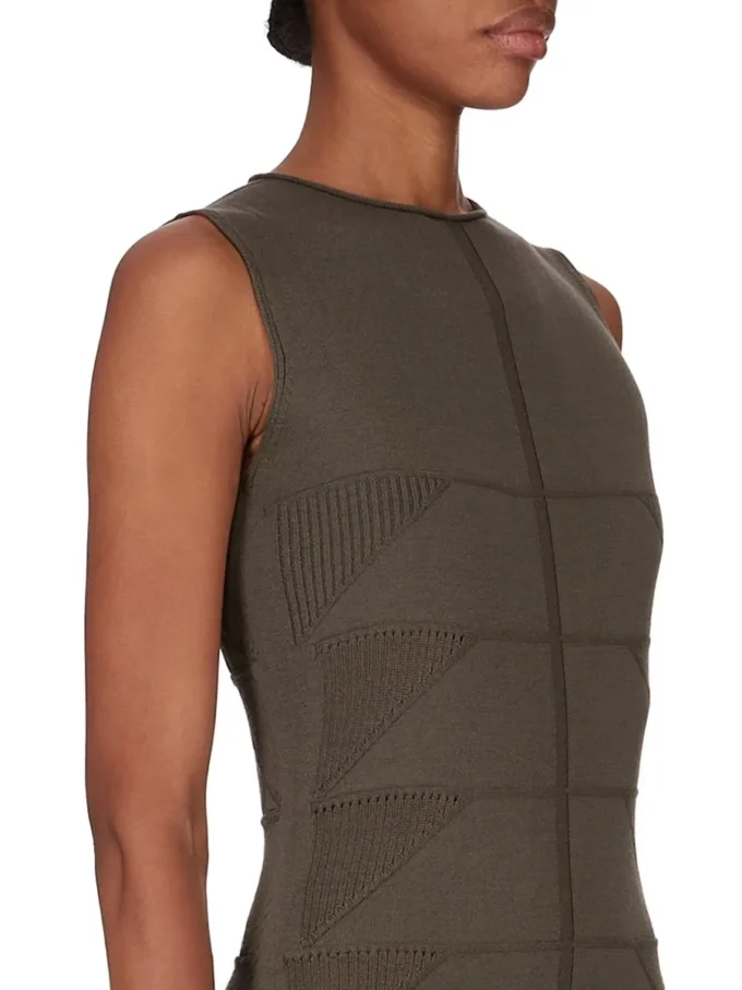 Robe débardeur Rick Owens automne-hiver 2025 Concordians, motif Bosco, maille Rasato légère RP02E4676MLK-25 Robe débardeur Rick Owens automne-hiver 2025 Concordians, motif Bosco, maille Rasato légère RP02E4676MLK-25