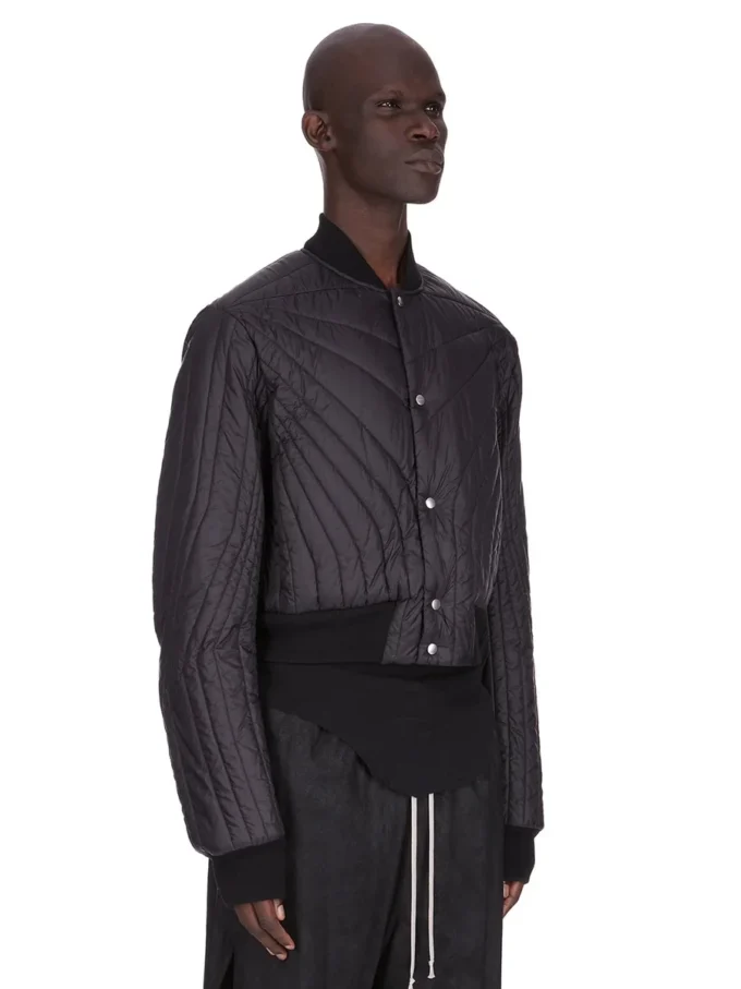 VESTE DE VOL MATELASSÉE RICK OWENS FW25 CONCORDIANS EN NYLON LÉGER NOIR RU02E1727NPT1-09 VESTE DE VOL MATELASSÉE RICK OWENS FW25 CONCORDIANS EN NYLON LÉGER NOIR RU02E1727NPT1-09